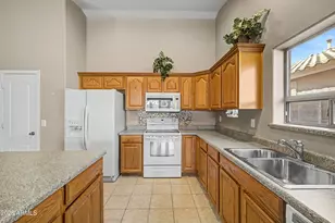 1657 E Baker Dr E, San Tan Valley, AZ 85140 - Photo 14