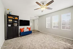 557 N Hobson Plaza, Mesa, AZ 85203 - Photo 12