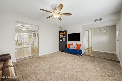 557 N Hobson Plaza, Mesa, AZ 85203 - Photo 10