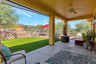 33250 S Summit Dr, Black Canyon City, AZ 85324 - Photo 30