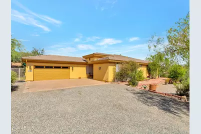 33250 S Summit Drive, Black Canyon City, AZ 85324 - Photo 38