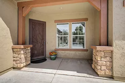 3920 E Horseshoe Place, Chandler, AZ 85249 - Photo 8
