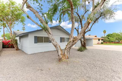 4754 N 39th Avenue, Phoenix, AZ 85019 - Photo 2