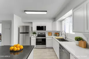 4754 N 39th Ave, Phoenix, AZ 85019 - Photo 8