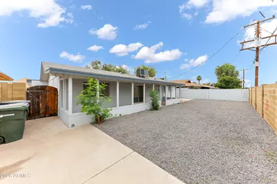 4754 N 39th Avenue, Phoenix, AZ 85019 - Photo 22
