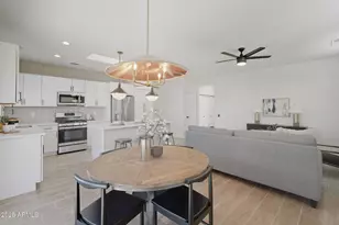 22408 N Las Vegas Dr, Sun City West, AZ 85375 - Photo 20