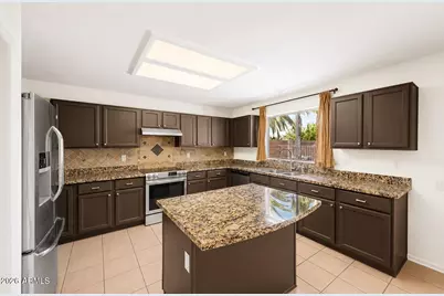 1728 E Samuel Drive, Phoenix, AZ 85024 - Photo 6