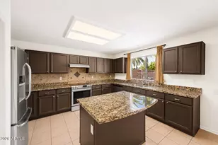 1728 E Samuel Dr, Phoenix, AZ 85024 - Photo 6