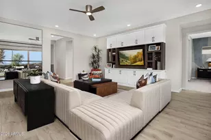 17444 W Saguaro Vis Dr, Surprise, AZ 85387 - Photo 8