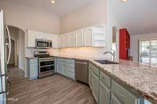 15644 W Piccadilly Rd, Goodyear, AZ 85395 - Photo 26