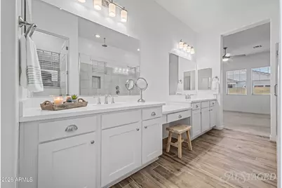 2110 E Oriole Drive, Gilbert, AZ 85297 - Photo 22