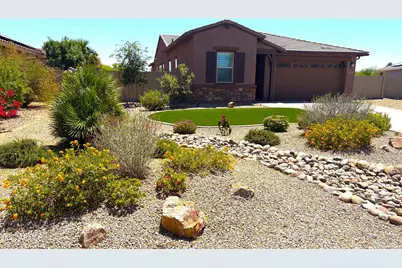 455 E Shellie Court, Casa Grande, AZ 85122 - Photo 1