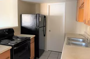 4514 E Riverside St, Phoenix, AZ 85040 - Photo 2