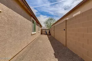 21450 W Almeria Rd, Buckeye, AZ 85396 - Photo 36