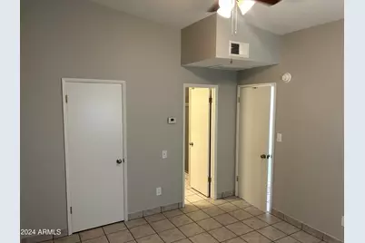 2025 S Forest Avenue #Apt 1, Tempe, AZ 85282 - Photo 6