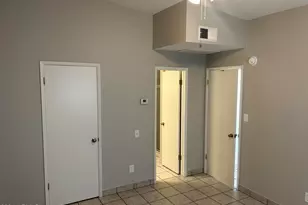 2025 S Forest Ave, Tempe, AZ 85282 - Photo 6