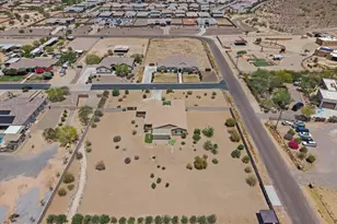 1913 W Laurie Ln, San Tan Valley, AZ 85144 - Photo 48