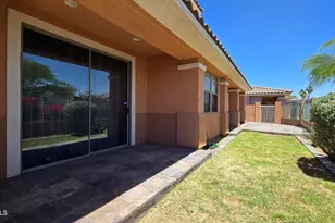 13609 W Cypress St, Goodyear, AZ 85395 - Photo 36