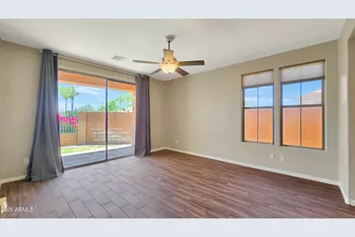 13609 W Cypress Street, Goodyear, AZ 85395 - Photo 12