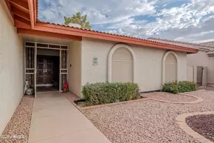 10233 E Navajo Pl, Sun Lakes, AZ 85248 - Photo 2