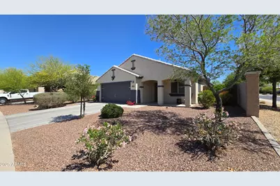 3913 S 185th Lane, Goodyear, AZ 85338 - Photo 2