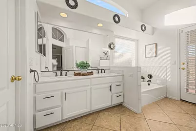 9662 W Irma Lane, Peoria, AZ 85382 - Photo 18
