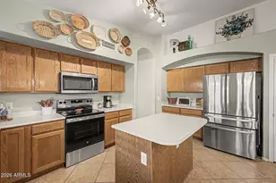 9662 W Irma Ln, Peoria, AZ 85382 - Photo 12
