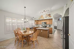 9662 W Irma Ln, Peoria, AZ 85382 - Photo 10