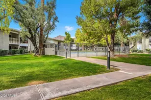 6125 E Indian School Rd, Scottsdale, AZ 85251 - Photo 38