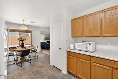 2275 E Peach Tree Drive, Chandler, AZ 85249 - Photo 18