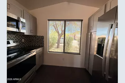 2240 E Ruby Lane, Phoenix, AZ 85024 - Photo 8