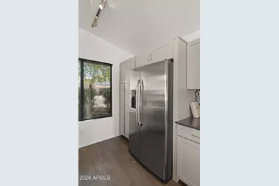2240 E Ruby Lane, Phoenix, AZ 85024 - Photo 8