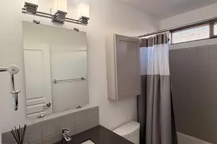 2240 E Ruby Ln, Phoenix, AZ 85024 - Photo 18