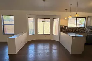2240 E Ruby Ln, Phoenix, AZ 85024 - Photo 4