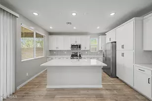 17797 W Cassia Way, Goodyear, AZ 85338 - Photo 10