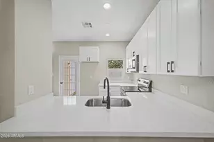 1601 N Saba St, Chandler, AZ 85225 - Photo 8