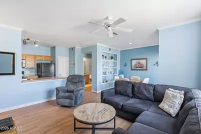 16013 S Desert Foothills Parkway #1038, Phoenix, AZ 85048 - Photo 2