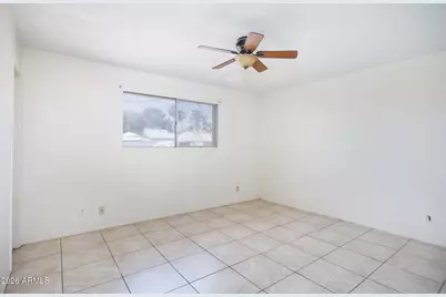 725 E Manor Drive, Casa Grande, AZ 85122 - Photo 16