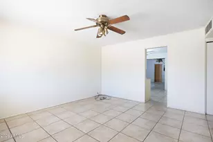 725 E Manor Dr, Casa Grande, AZ 85122 - Photo 6