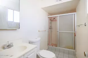 725 E Manor Dr, Casa Grande, AZ 85122 - Photo 18