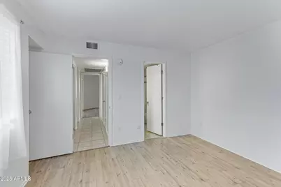 11640 N 51st Avenue #Apt 143, Glendale, AZ 85304 - Photo 14