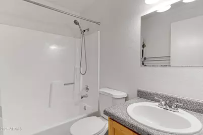 11640 N 51st Avenue #Apt 143, Glendale, AZ 85304 - Photo 18