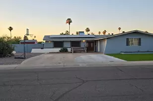 1860 E Dunbar Dr, Tempe, AZ 85282 - Photo 1