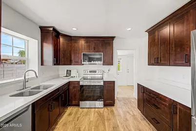 2341 N Dayton Street, Phoenix, AZ 85006 - Photo 8