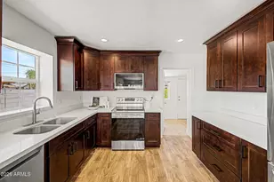 2341 N Dayton St, Phoenix, AZ 85006 - Photo 8