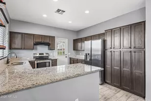 8303 N 56th Ln, Glendale, AZ 85302 - Photo 2