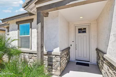 4524 W Hazel Lane, San Tan Valley, AZ 85144 - Photo 2