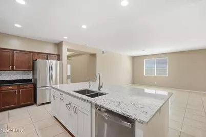 2418 W Angel Way, San Tan Valley, AZ 85144 - Photo 4