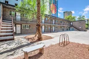 821 North 3rd St, Phoenix, AZ 85004 - Photo 2