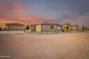 15620 W Duane Ln, Surprise, AZ 85387 - Photo 2